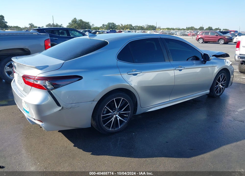 2022 TOYOTA CAMRY SE VIN: 4T1G11AK1NU617601