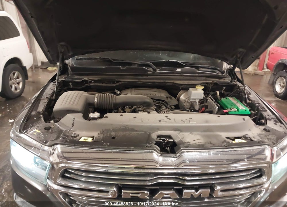 2020 RAM 1500 LAIE  4X4 5'7 BOX VIN: 1C6SRFJT3LN181359