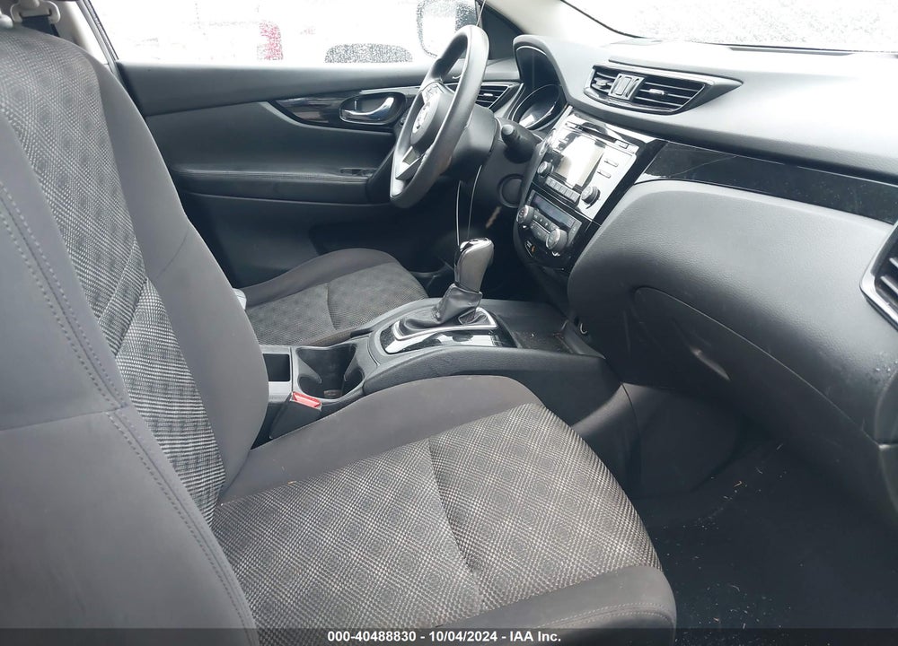 2018 NISSAN ROGUE SPORT SV VIN: JN1BJ1CP5JW104229