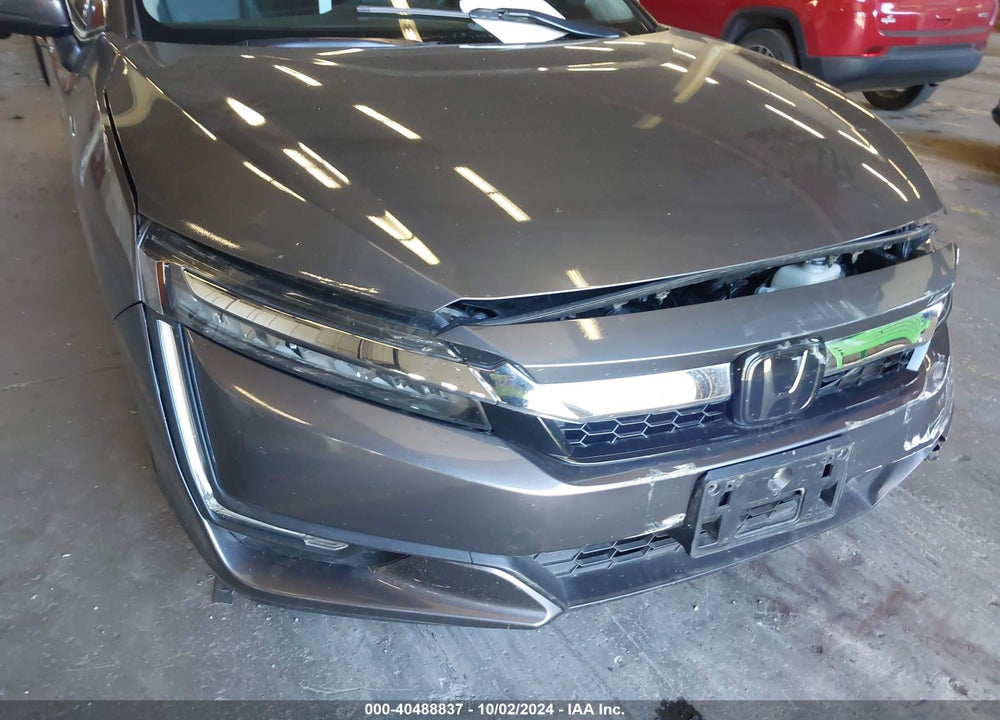 2018 HONDA CLARITY PLUG-IN HYBRID VIN: JHMZC5F14JC002733