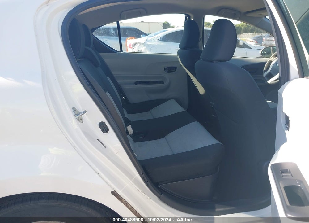 2012 TOYOTA PRIUS C THREE VIN: JTDKDTB38C1504204