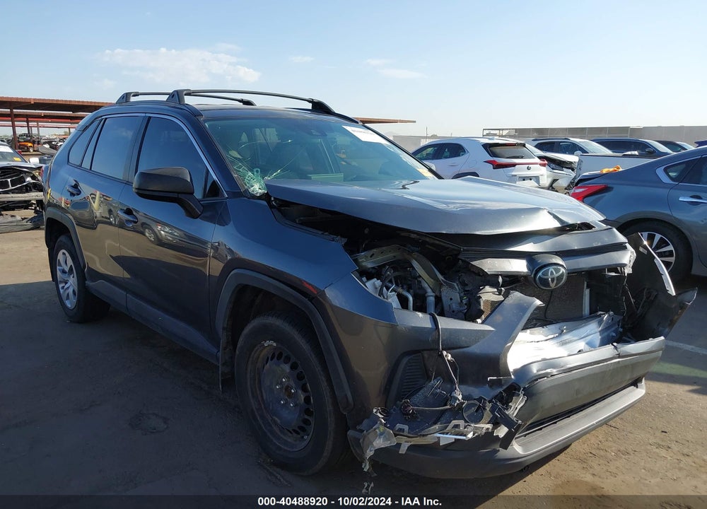 2019 TOYOTA RAV4 LE VIN: JTMF1RFV0KD040265