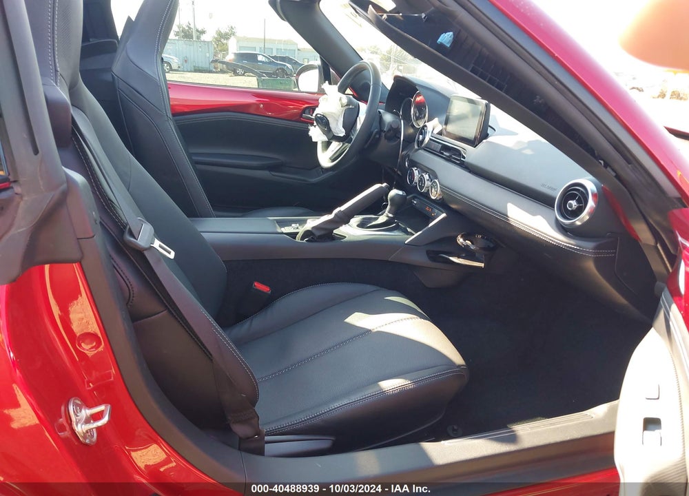 2023 MAZDA MX-5 MIATA RF GRAND TOURING VIN: JM1NDAM73P0561648