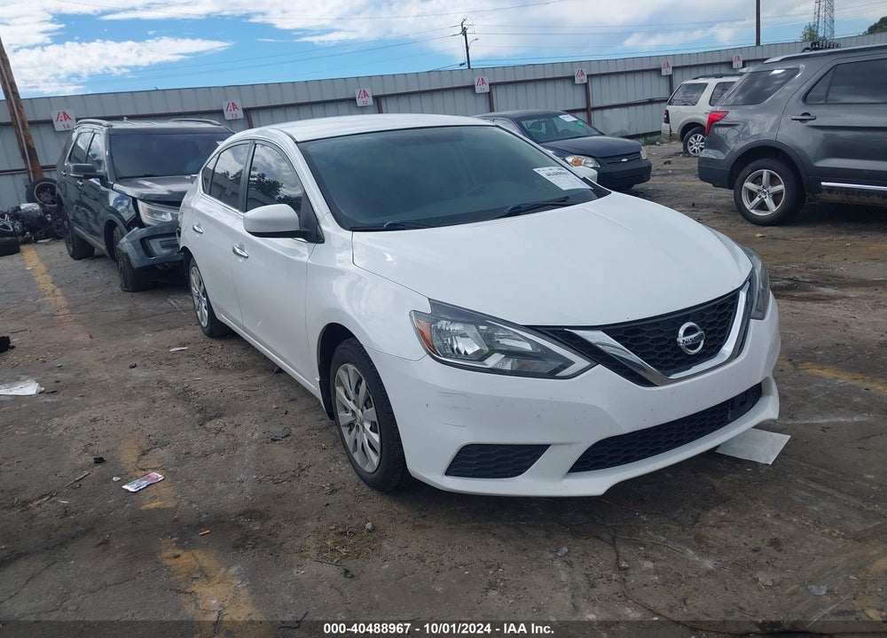 2018 NISSAN SENTRA S VIN: 3N1AB7AP5JY315597