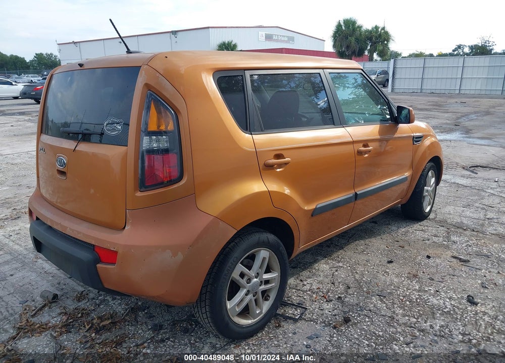 2011 KIA SOUL VIN: KNDJT2A27B7312303