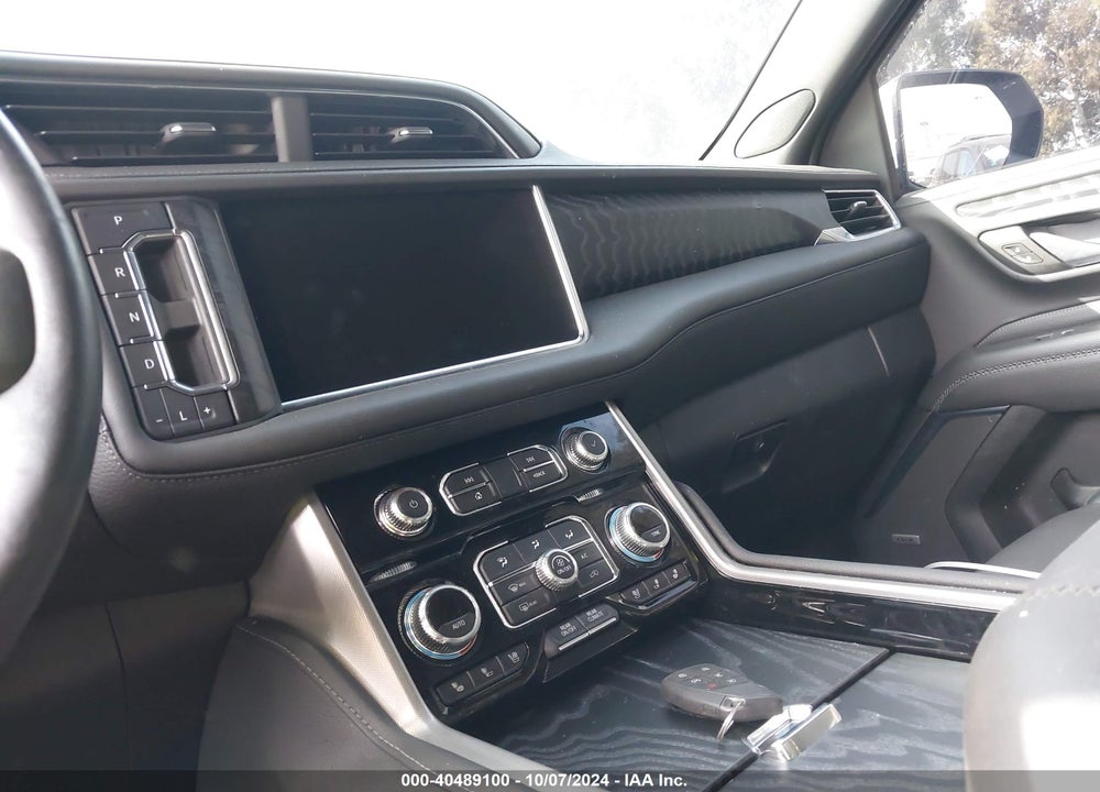 2022 GMC YUKON 4WD DENALI VIN: 1GKS2DKL2NR259291