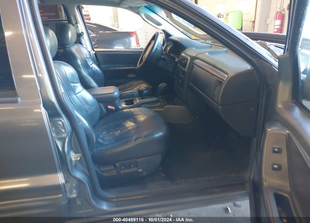 2004 JEEP GRAND CHEROKEE LAREDO VIN: 1J4GW48S24C270467