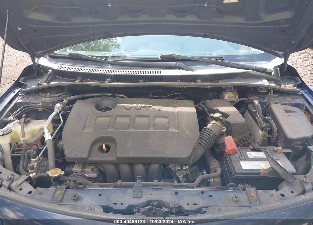 2013 TOYOTA COROLLA LE VIN: 2T1BU4EE8DC055221