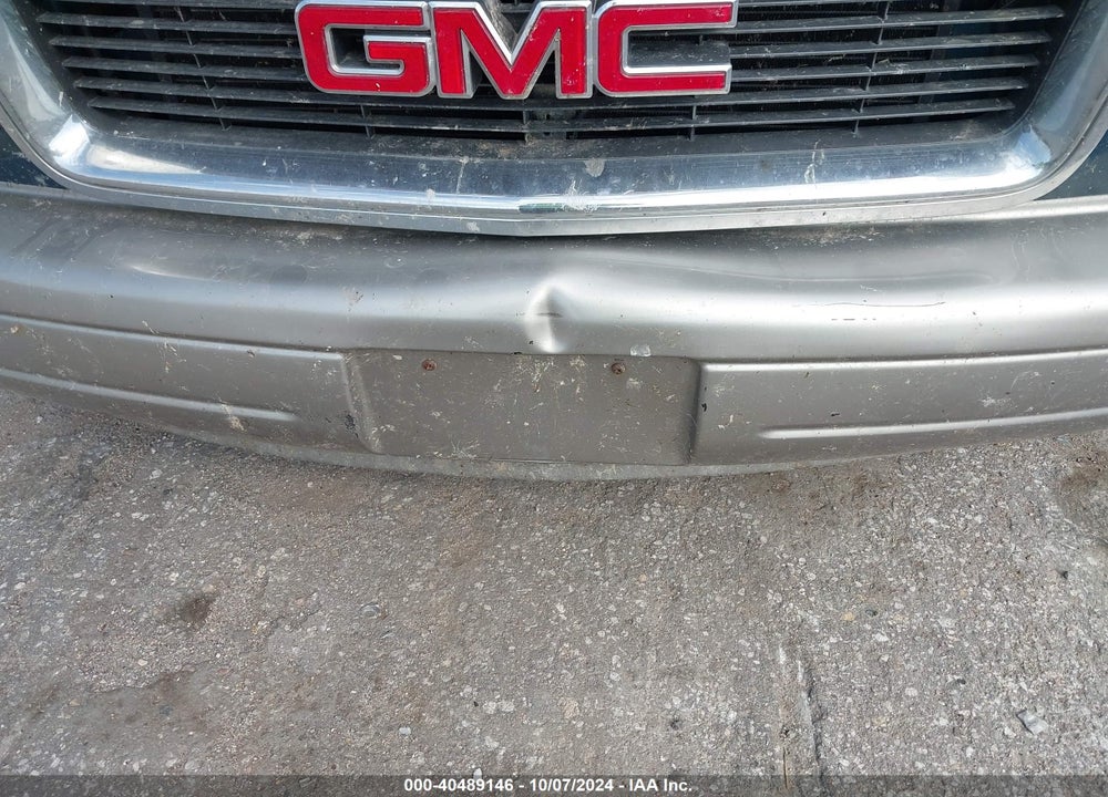 2002 GMC SAFARI SLE VIN: 1GKEL19X92B517280