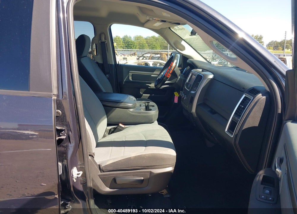 2021 RAM 1500 CLASSIC SLT 4X2 5'7 BOX VIN: 1C6RR6LG1MS530018