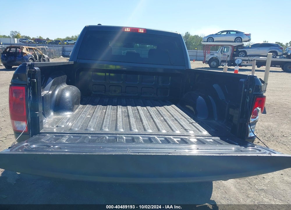 2021 RAM 1500 CLASSIC SLT 4X2 5'7 BOX VIN: 1C6RR6LG1MS530018