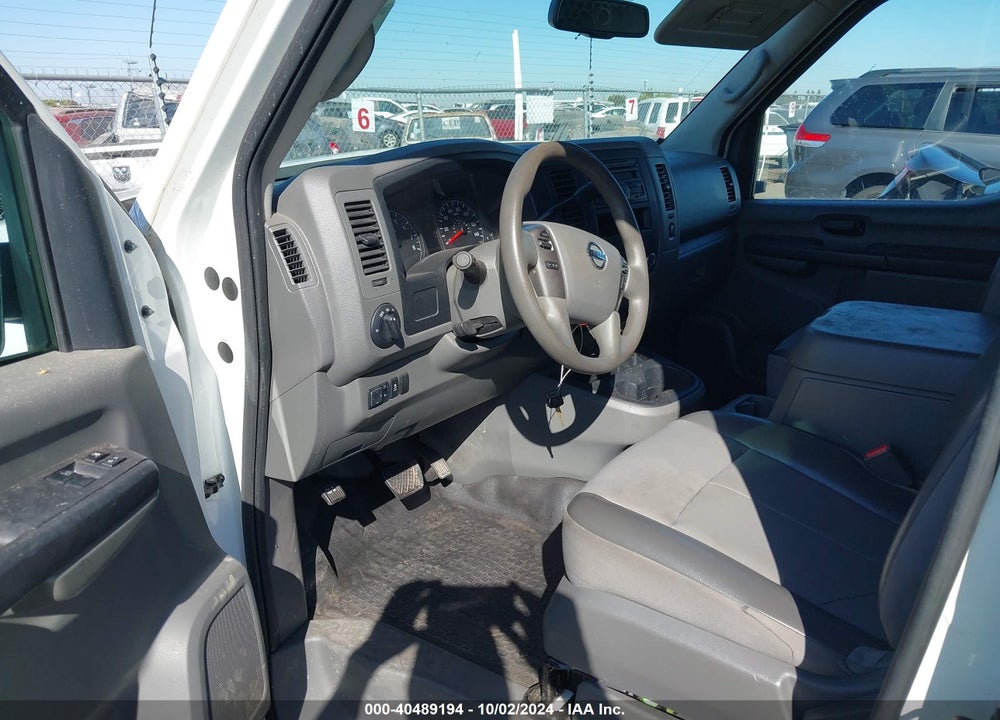 2017 NISSAN NV CARGO NV2500 HD SV V6 VIN: 1N6BF0LY2HN803963