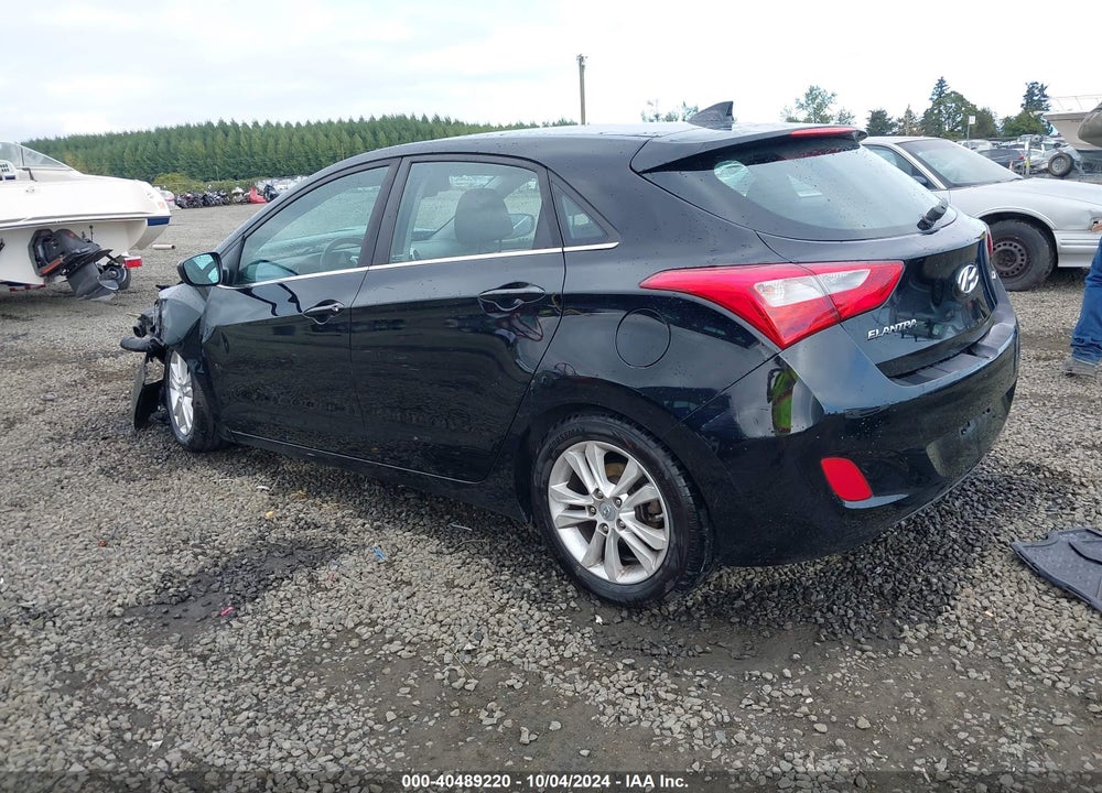 2013 HYUNDAI ELANTRA GT VIN: KMHD35LEXDU029352