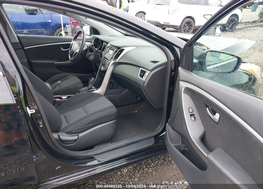 2013 HYUNDAI ELANTRA GT VIN: KMHD35LEXDU029352