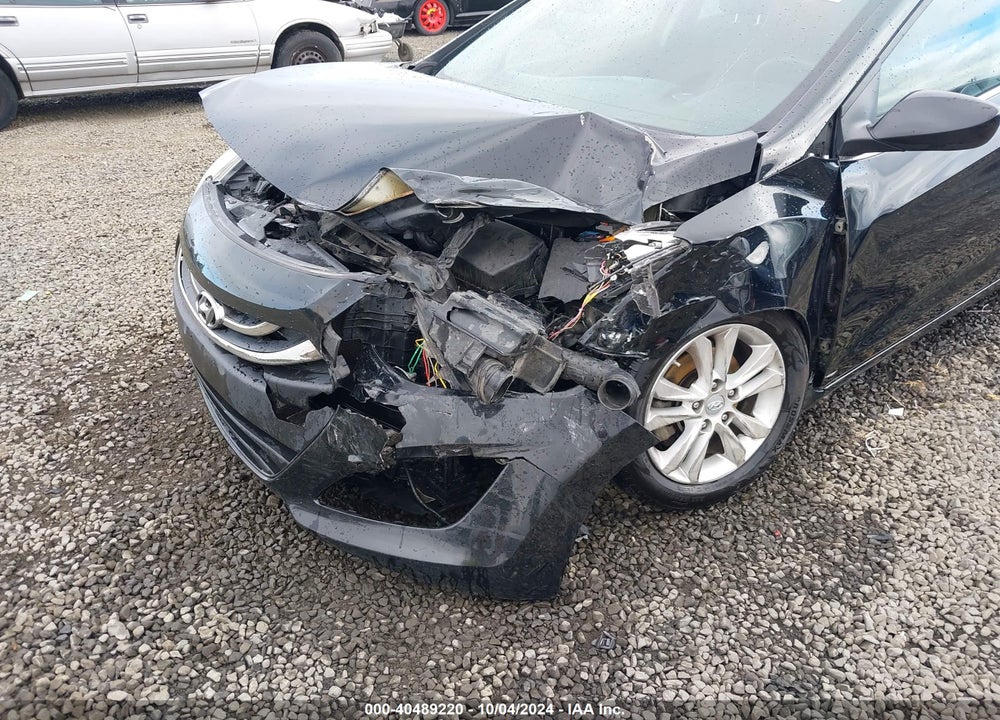 2013 HYUNDAI ELANTRA GT VIN: KMHD35LEXDU029352