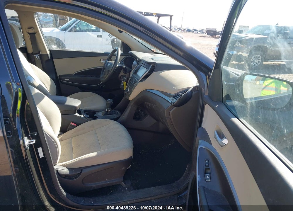 2017 HYUNDAI SANTA FE SPORT 2.4L VIN: 5XYZU3LB7HG399487
