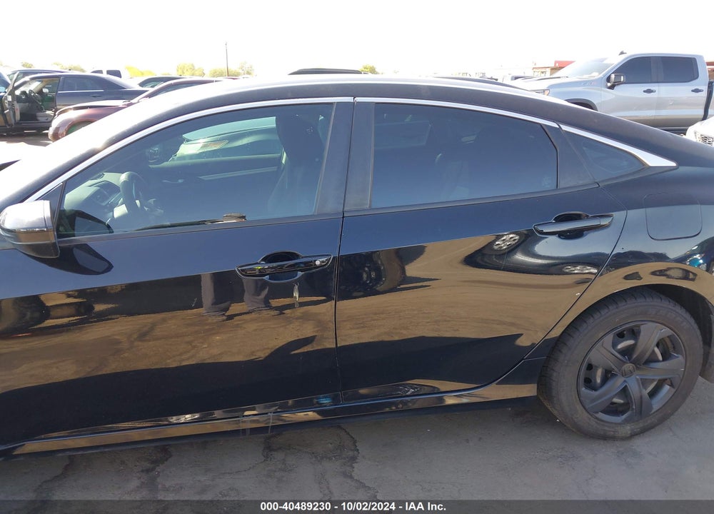 2017 HONDA CIVIC LX VIN: 19XFC2F52HE005784