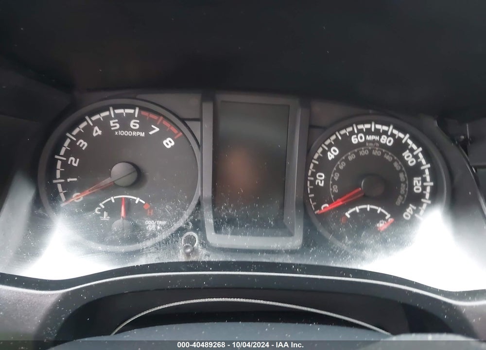 2018 TOYOTA TACOMA SR V6 VIN: 5TFCZ5ANXJX143475