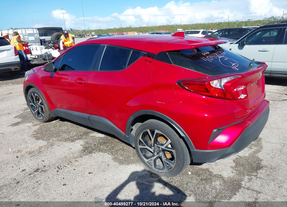 2021 TOYOTA C-HR XLE VIN: JTNKHMBX7M1116407