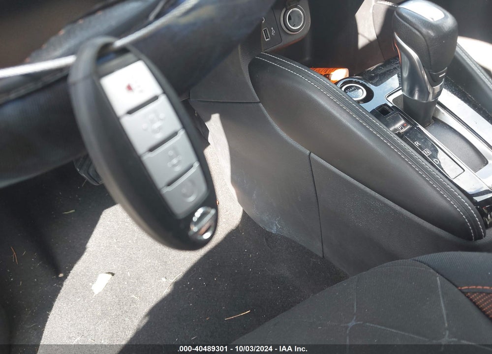 2018 NISSAN KICKS SR VIN: 3N1CP5CU3JL508118