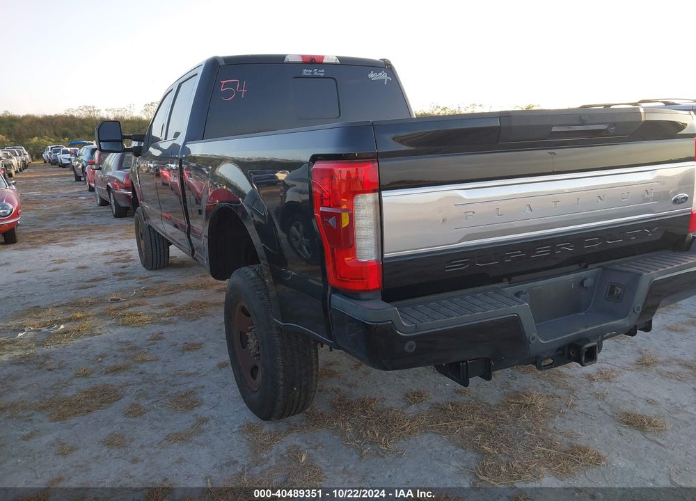 2017 FORD F-250 PLATINUM VIN: 1FT7W2BT6HEE61444