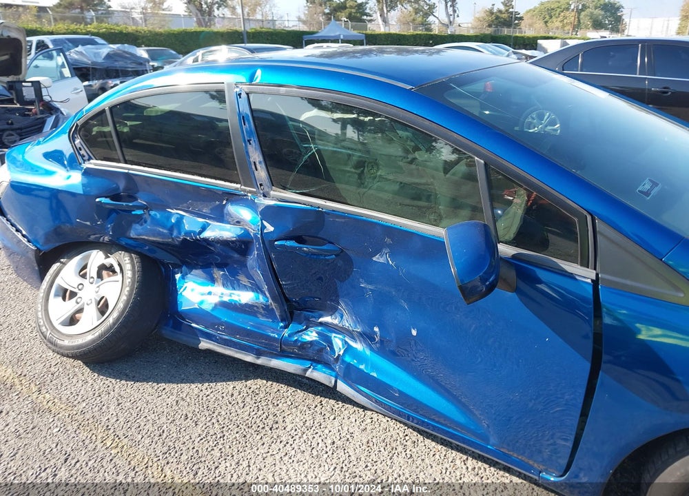 2015 HONDA CIVIC LX VIN: 2HGFB2F57FH564043