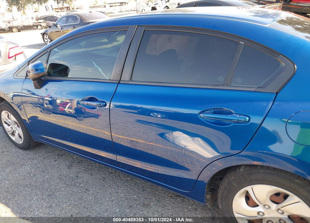 2015 HONDA CIVIC LX VIN: 2HGFB2F57FH564043