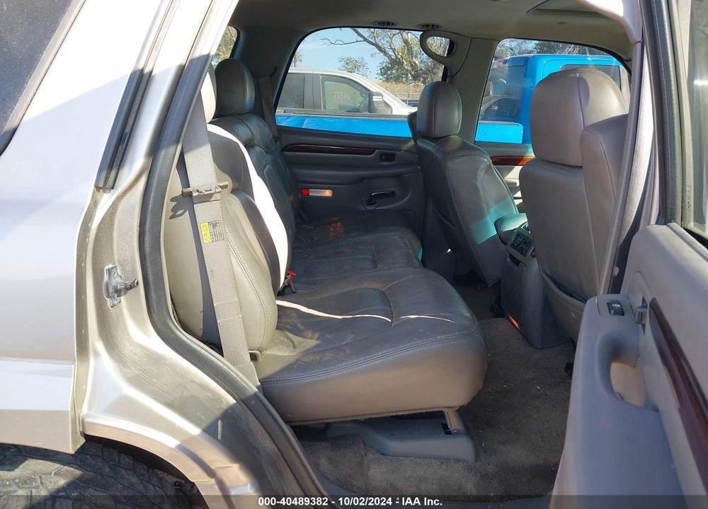 2002 CADILLAC ESCALADE STANDARD VIN: 1GYEK63N32R283433