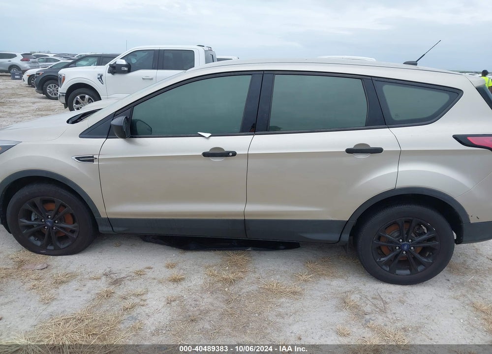 2018 FORD ESCAPE S VIN: 1FMCU0F72JUB97264