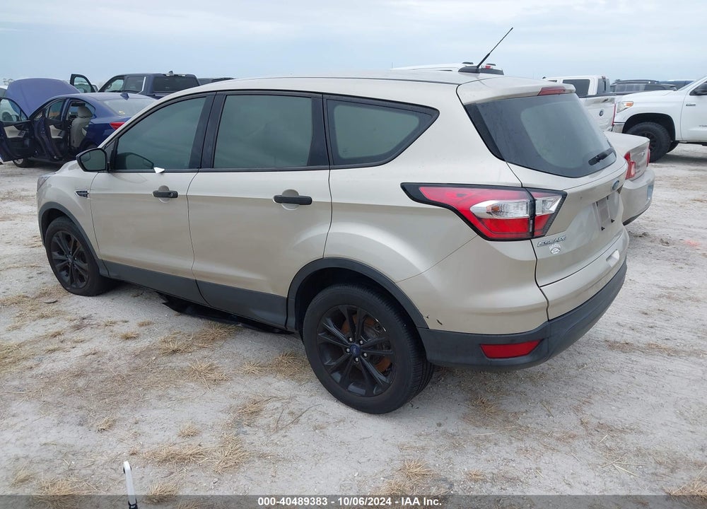 2018 FORD ESCAPE S VIN: 1FMCU0F72JUB97264