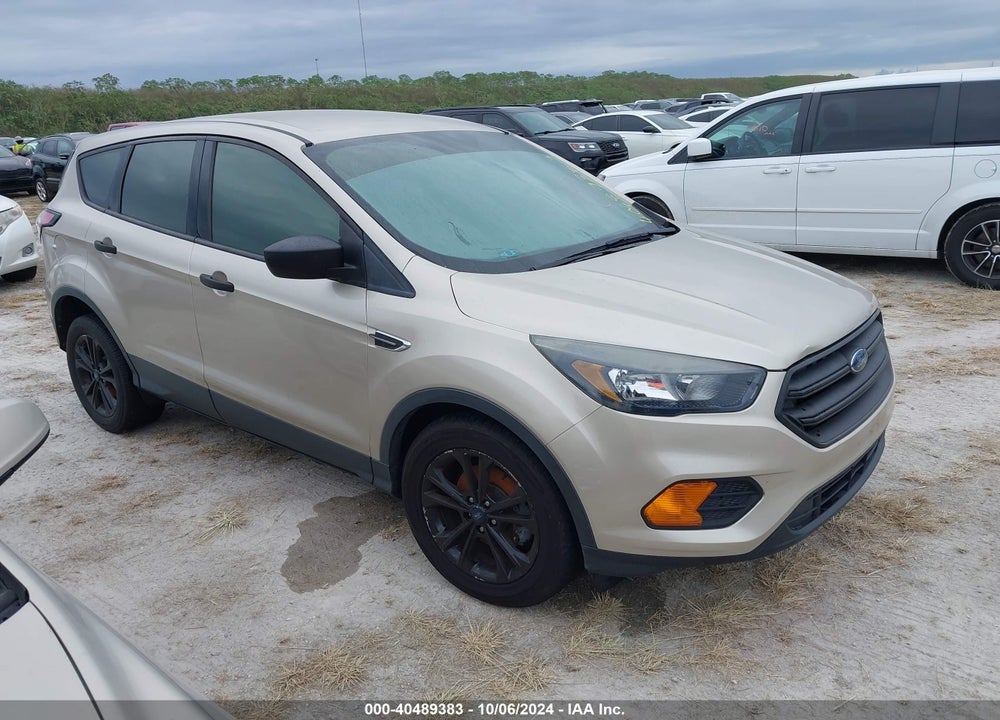2018 FORD ESCAPE S VIN: 1FMCU0F72JUB97264