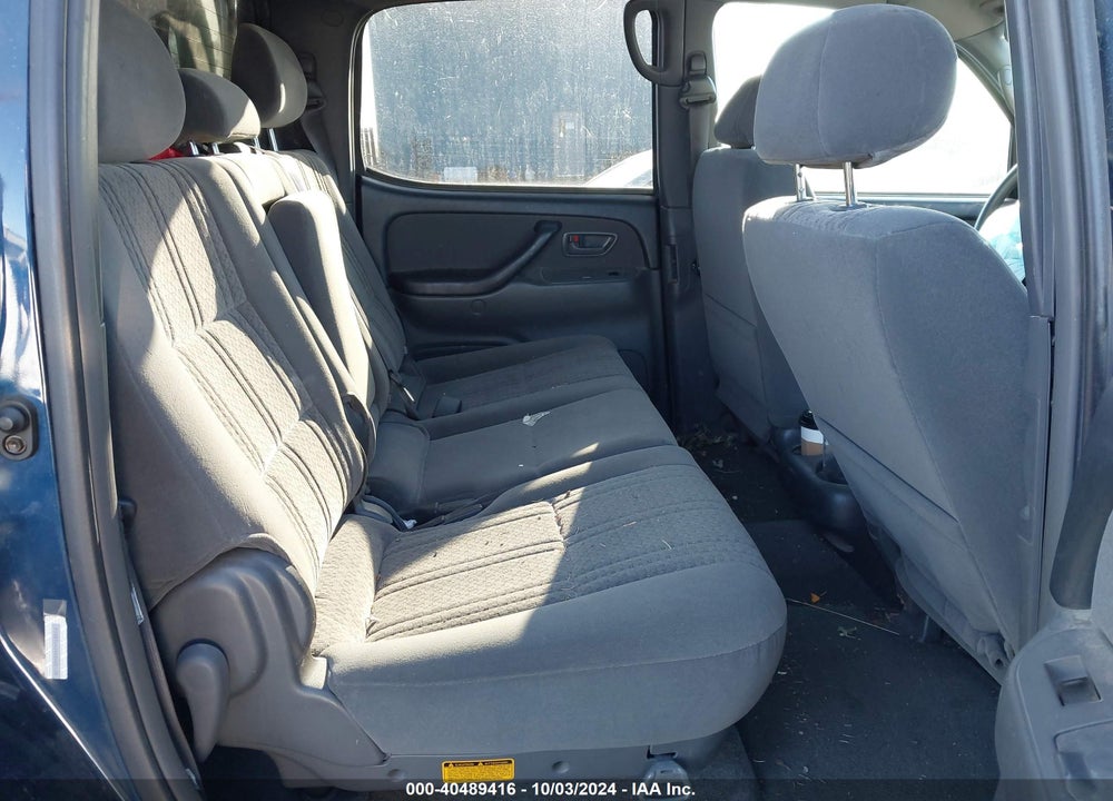2004 TOYOTA TUNDRA SR5 V8 VIN: 5TBDT44144S462110