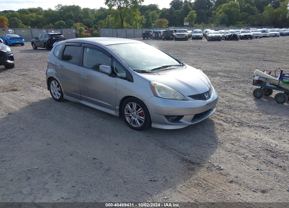 2009 HONDA FIT SPORT VIN: JHMGE88409S001798