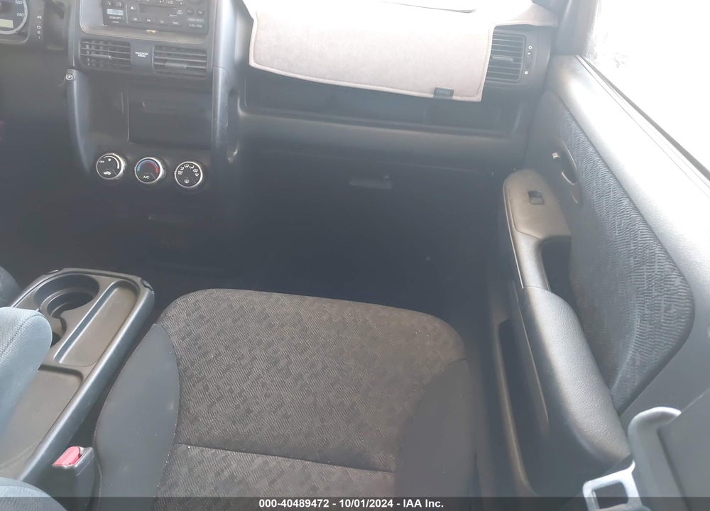 2006 HONDA CR-V LX VIN: JHLRD68506C004896