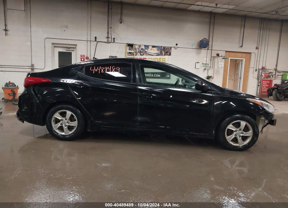 2014 HYUNDAI ELANTRA SE VIN: 5NPDH4AEXEH538405