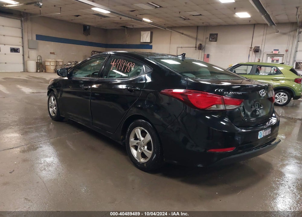 2014 HYUNDAI ELANTRA SE VIN: 5NPDH4AEXEH538405