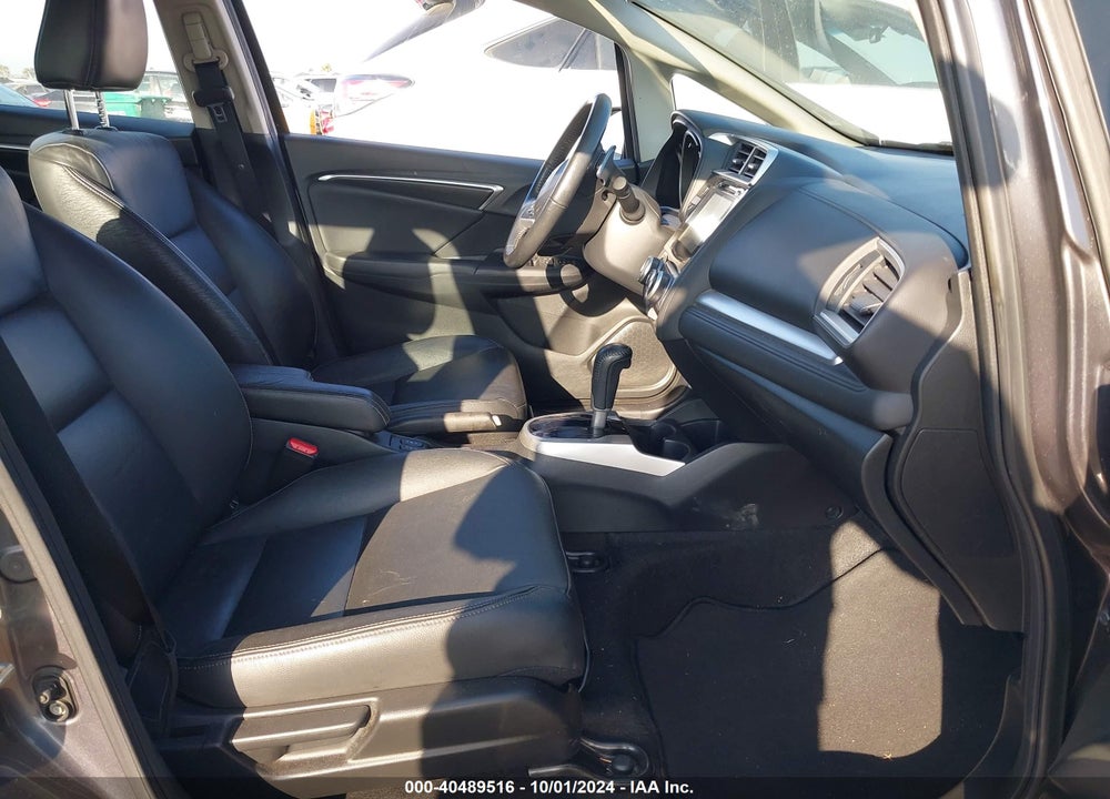 2015 HONDA FIT EX/EX-L VIN: 3HGGK5H85FM731563