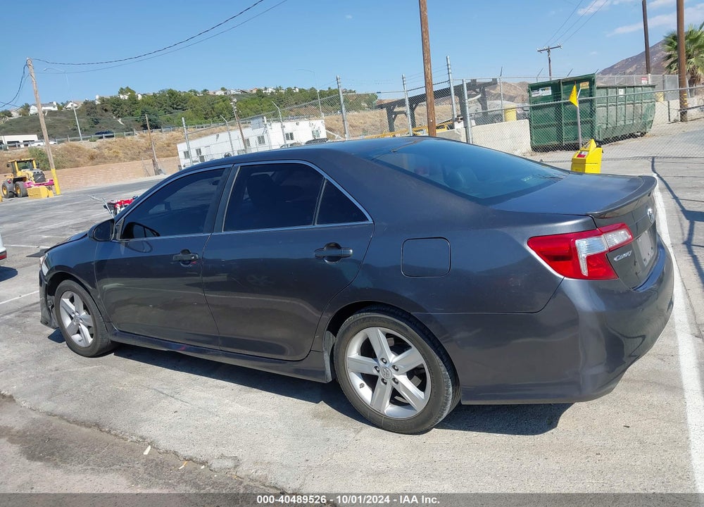 2013 TOYOTA CAMRY SE VIN: 4T1BF1FK5DU701357