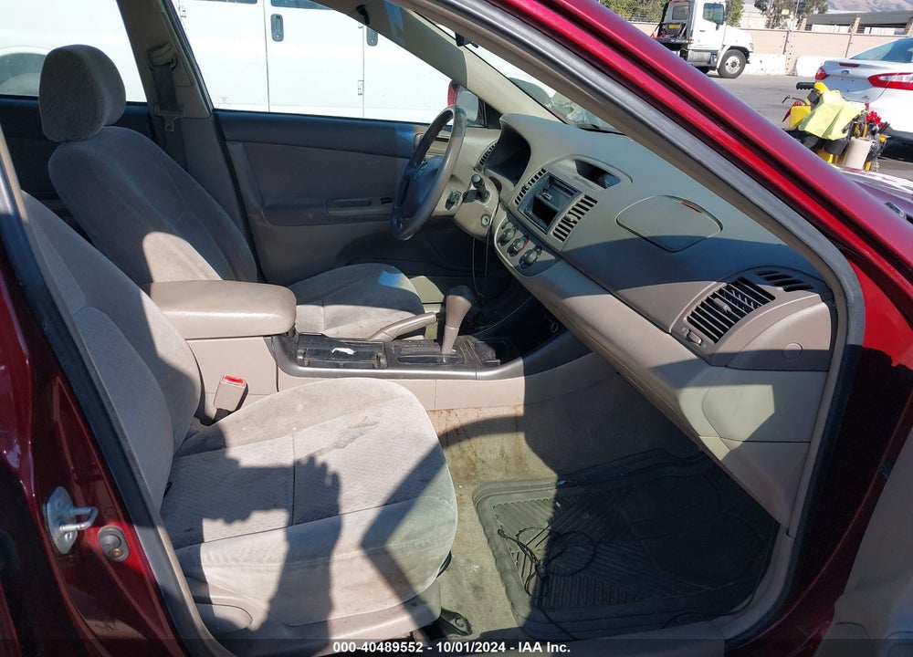 2003 TOYOTA CAMRY LE VIN: 4T1BE32K33U121754