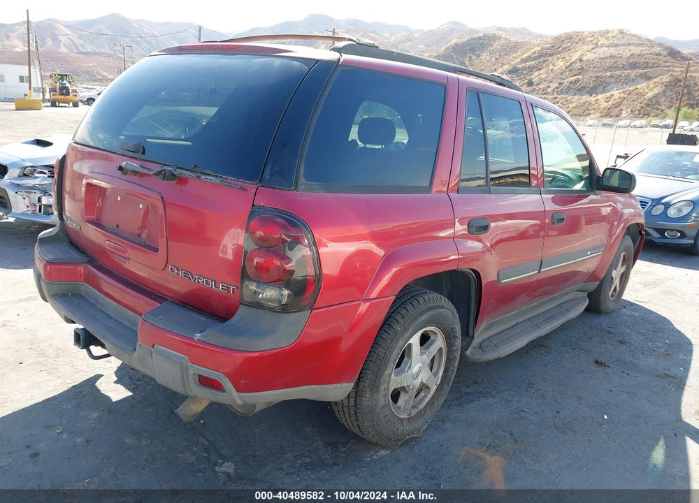 2002 CHEVROLET TRAILBLAZER LT VIN: 1GNDS13S822430758