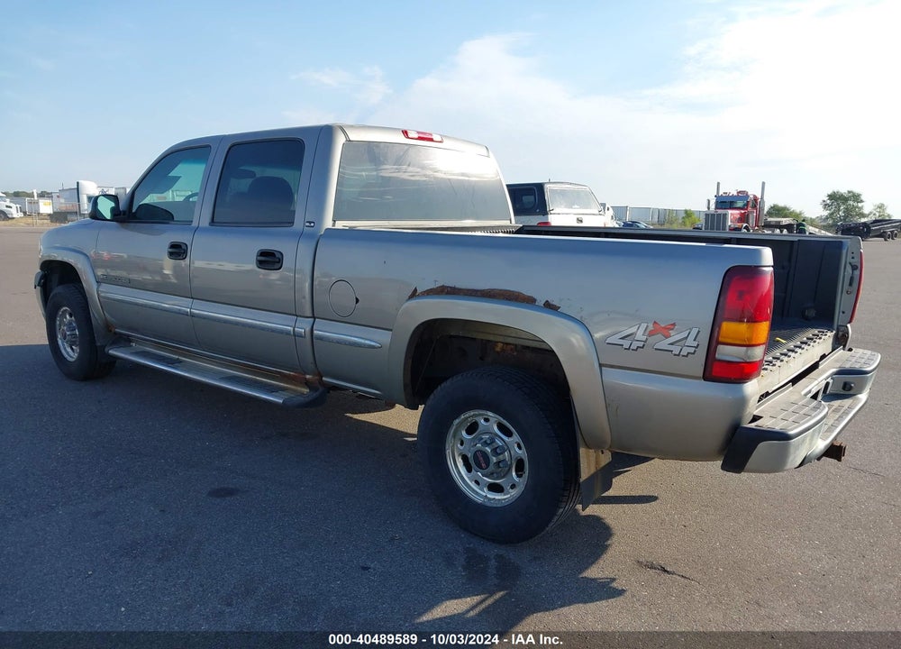 2002 GMC SIERRA 2500HD SLE VIN: 1GTHK23U12F171119