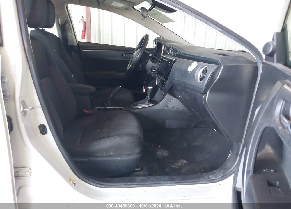 2017 TOYOTA COROLLA L/LE/XLE/SE/XSE VIN: 5YFBURHE2HP625339