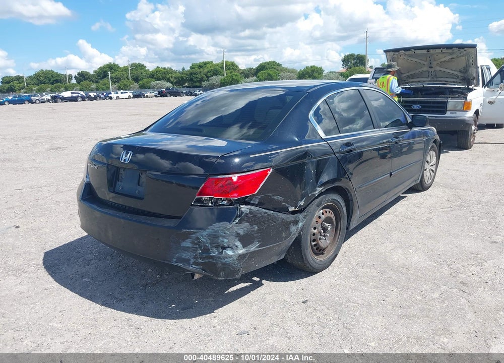 2009 HONDA ACCORD 2.4 LX VIN: 1HGCP26399A039068