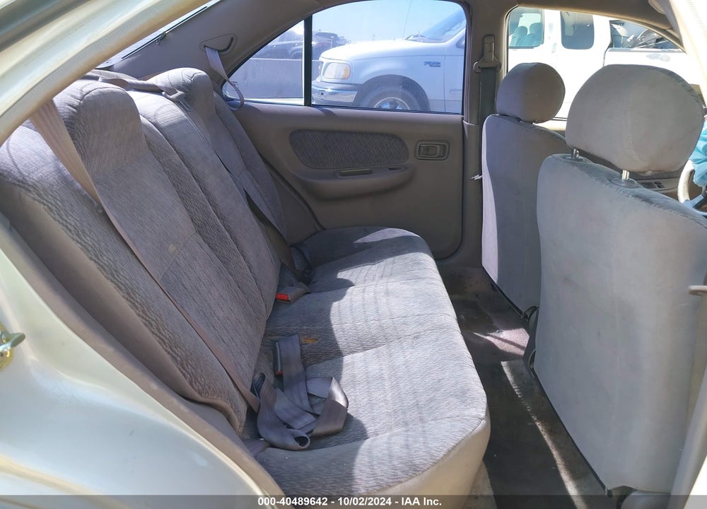 1998 NISSAN SENTRA VIN: 3N1AB41D6WL048818