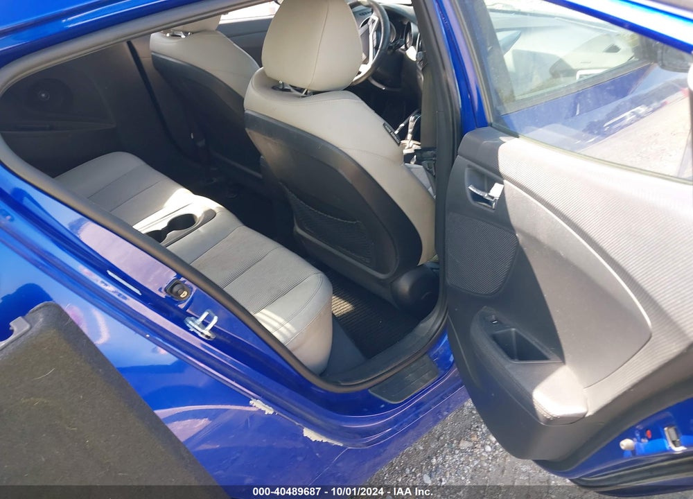 2012 HYUNDAI VELOSTER BASE W/GRAY VIN: KMHTC6AD6CU031156
