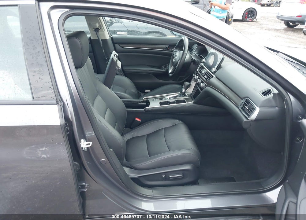 2022 HONDA ACCORD VIN: 1HGCV1F51NA071640