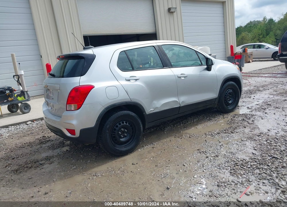2018 CHEVROLET TRAX VIN: 3GNCJKSB1JL205407