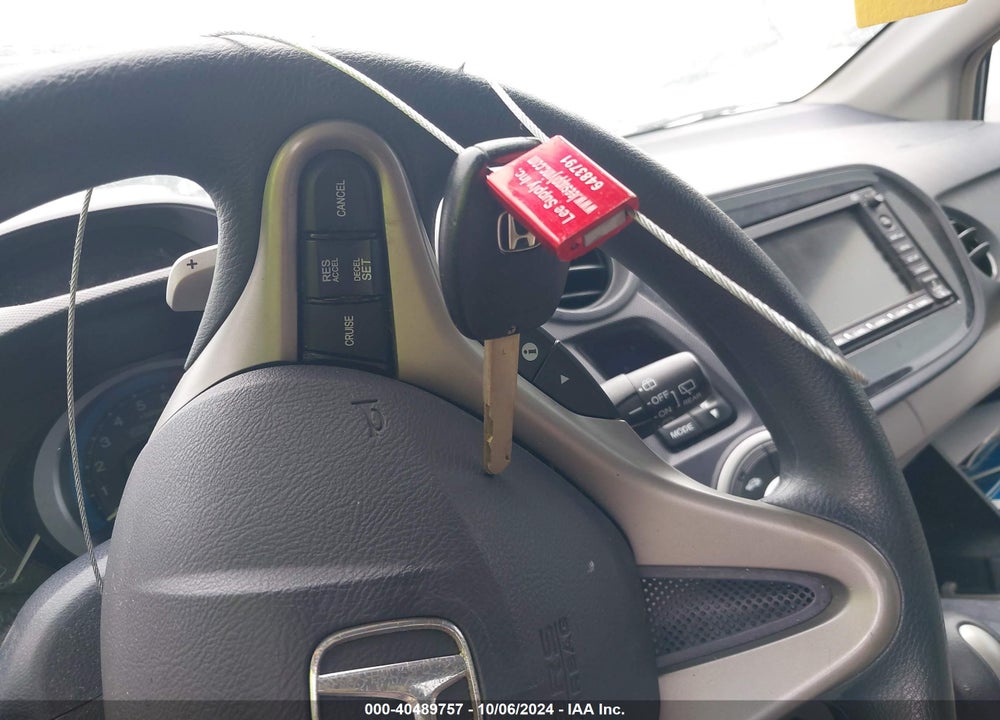 2010 HONDA INSIGHT EX VIN: JHMZE2H77AS008610