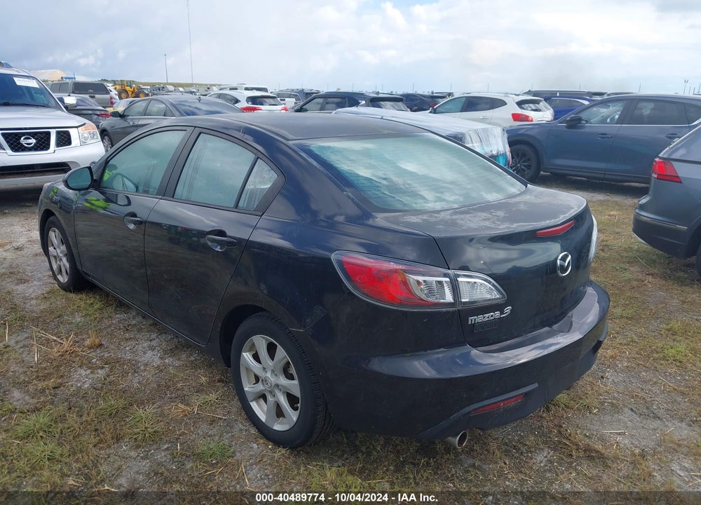 2011 MAZDA 3 I TOURING VIN: JM1BL1VF4B1489776