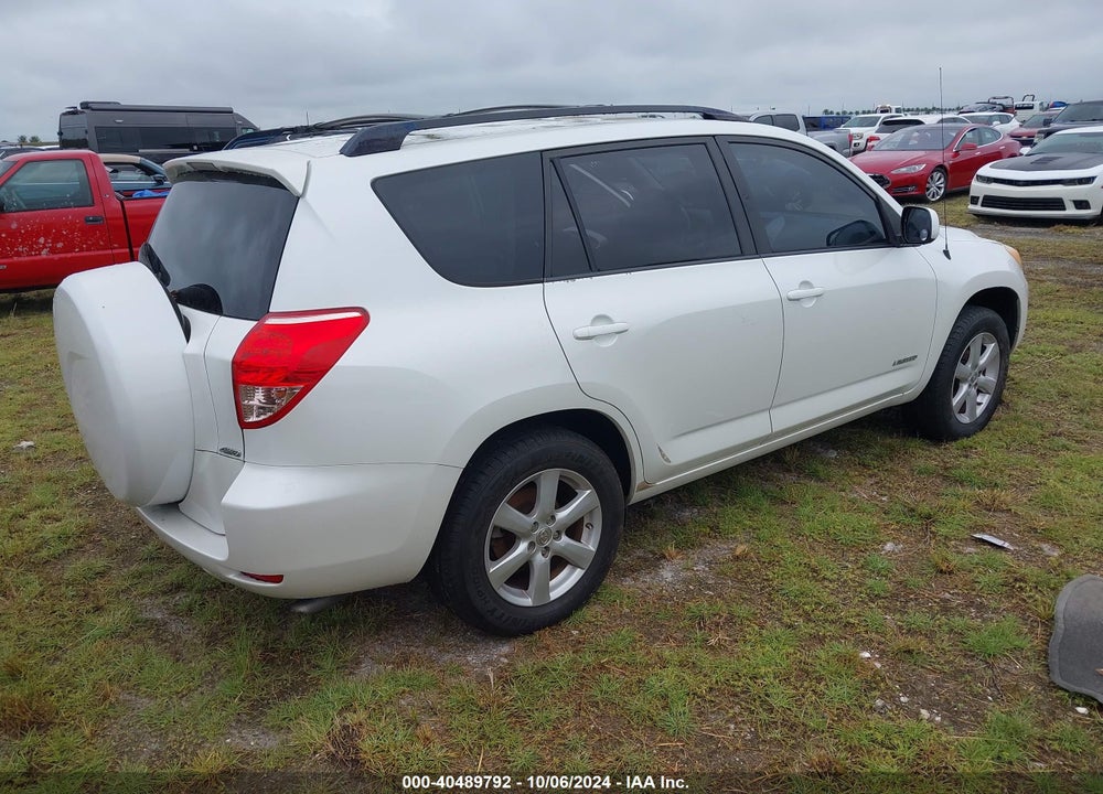 2007 TOYOTA RAV4 LIMITED VIN: JTMBD31V375067200